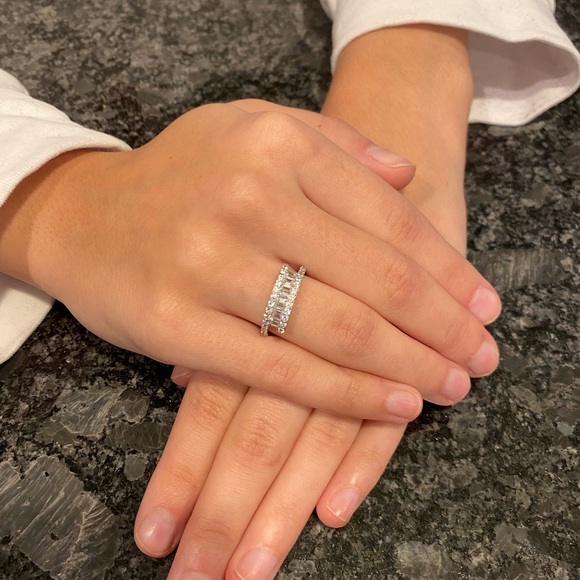 Clearance $16 Firm! Baguette & Round Cz Sterling Silver Ring - Picture 11 of 11